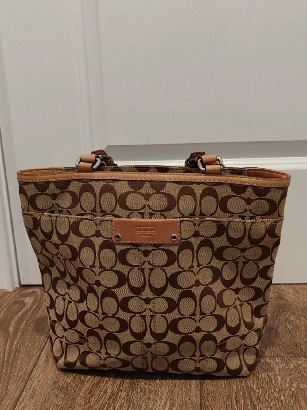 Coach Vintage F-15664 Brown/Tan Signature Canvas Tote